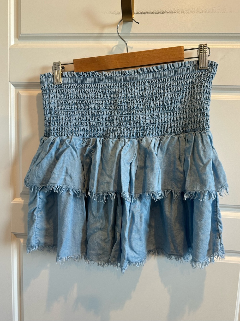 Aerie Medium Blue Chambray Smocked Tiered Ruffle Mini Skirt Frayed Boho Y2K